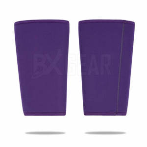 Manchon de coude de compression flexible conçu pour la remise en forme quotidienne, soutient la stabilité musculaire et le confort pendant l'entraînement - Product Image 3