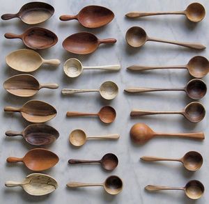 Juego de utensilios de cocina de madera de teca natural o acacia para mezclar con soporte para cuchara Juego de cucharas de cocina de madera y soporte para utensilios - Product Image 5