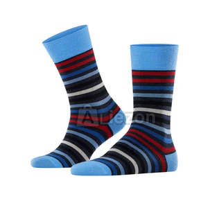 Vêtements décontractés Chaussettes de qualité supérieure pour hommes Chaussettes pour hommes vente en gros d'usine et sur mesure - Product Image 6