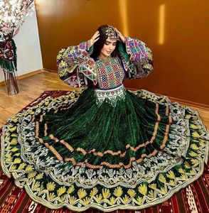 Robe traditionnelle afghane Zerdoze de haute qualité pour femmes, nouveau design 2026, manches longues, broderie, robe afghane Kuchi - Product Image 1