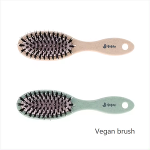 Vegan gran cojín ovalado cepillo de pelo de cerdas de madera de nailon peines de plástico para desenredar y cuidado del cabello - Product Image 3