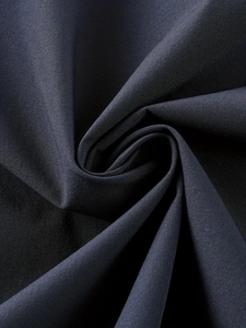 Chemise en satin à manches courtes décontractée et élégante pour homme, couleur beige unie, écologique, anti-froissement, séchage rapide, 100% polyester pour l'hiver - Product Image 6