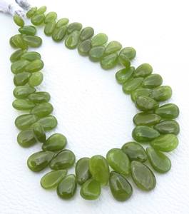 Cuentas de piedra preciosa vesuvianita verde natural, hilo de 8 pulgadas, cuentas facetadas en forma de pera de vesonita, cuentas lisas de 7-12.5 mm para uso en joyería. - Product Image 5