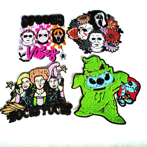 Haute qualité personnaliser en vrac fer sur Halloween chenille patchs horreur dessin animé Logo personnalisé conception patchs à paillettes pour vêtements - Product Image 1