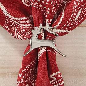 Élégant rond de serviette en métal avec finition décorative, parfait pour les fêtes de fin d'année, les mariages et les réunions de famille - Product Image 2