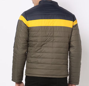 Chaqueta de invierno para hombre, ultracálida, transpirable, de poliéster ecológico, impermeable, con capucha, cremallera vertical, estilo urbano, para exteriores, con letras. - Product Image 2