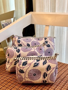 Lavender Florals Quilted Eco-Friendly Case for <b>Bag</b> <b>Large</b> Capacity Durable Waterproof Vintage Style Zipper Closure - Product Image 2