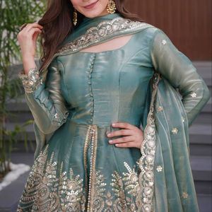 Conjunto de Kurta y Palazzo Bordado en Verde Azulado de Lujo Unity Luxure con Dupatta, Tela de Mezcla de Seda de Lujo - Product Image 1