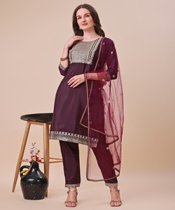 ผ้าไหมผ้าแพรแข็งปักลายแฟนซีเสื้อผ้าพื้นเมืองไวน์ - Product Image 1