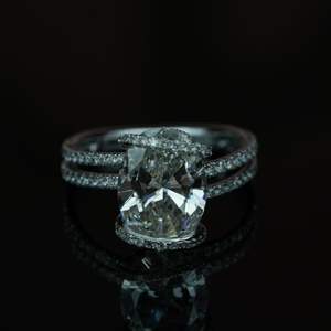 Anillo de diamante cultivado en laboratorio de lujo de 3.50Ct corte ovalado VS1 IGI SGL certificado Oro rosa oro plata compromiso boda joyería proveedor - Product Image 1