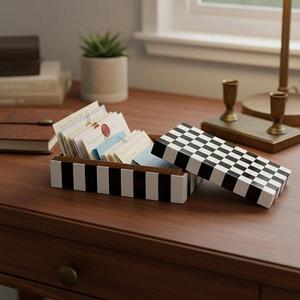 Boîtes à bijoux en incrustation d'os pour le rangement et l'exposition - Boîtes décoratives faites à la main avec des options de taille, de design, de motif et de finition personnalisées - Product Image 4