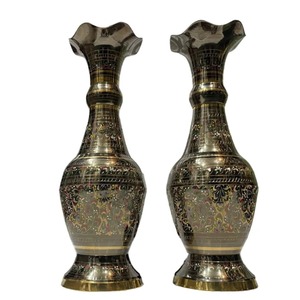 Ensemble de vases à fleurs en laiton vintage, paire, émaillés à la main, gravés de motifs floraux, vase à bourgeons en métal, bord festonné orné, décoration de table pour la maison - Product Image 5