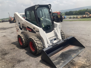 Affordable 2015 BOBCATT S740 Skid Steer EPA CE ISO CERTIFICATED Skid Steer with Diesel Engine Fully Hydraulic Control - Product Image 3