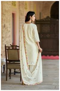 NUEVO SALWAR KAMEEZ DE SEDA ROMANA MODERNA CON DISEÑO DE DISEÑADOR, COLOR MARFIL, CON BORDADO, REVERSIBLE, PARA TODAS LAS TEMPORADAS, PARA BODAS Y DIWALI - Product Image 2