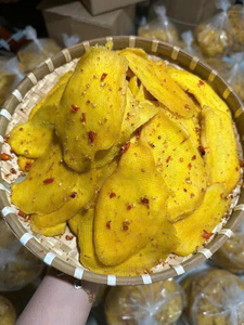 Mango seco con sal de Chile, un bocadillo tropical masticable lleno de bondades dulces, agrias y picantes. - Product Image 6