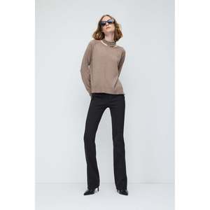 Suéter Casual de Ganchillo Brillante 100% Acrílico - Product Image 3