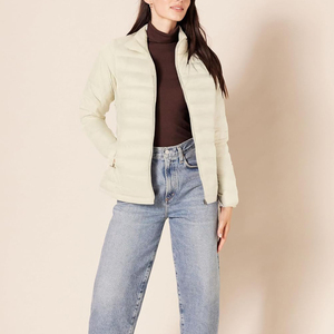 Doudoune légère pour femme, col montant, manteau d'hiver chaud et rembourré, veste élégante beige crème avec fermeture éclair intégrale - Product Image 3