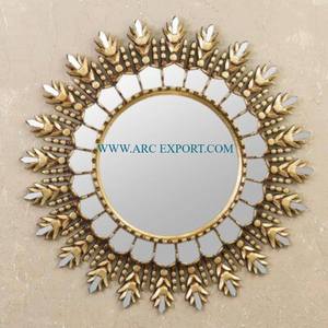 Nuevo espejo de pared de lujo de hierro metálico, decoración del hogar de gran tamaño de calidad premium, espejo de pared de nuevo estilo hecho a mano de India - Product Image 6