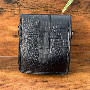 Nuevo bolso de cuero cruzado con patrón de cocodrilo negro, Mini bandolera cosida a mano para mujer, bolso estético elegante Vintage - Product Image 4