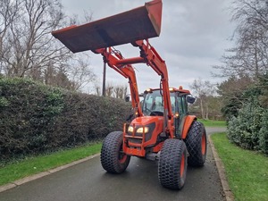 Tractor Agrícola M8560 con Cargador, Motor de 55HP y Caja de Cambios, 1200 Horas de Uso - Product Image 5