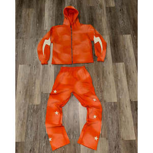 Conjunto de Sudadera con Capucha y Pantalones de Chándal Personalizados con Borde Cortado, Estilo Casual Holgado, con Parches Bordados Desgastados y Apliques, de Felpa de Rizo con Efecto Desgastado por el Sol - Product Image 3