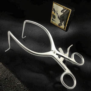 Retractor Gelpi de Acero Inoxidable de 3 mm de Calidad Premium, Punta Única Afilada para Retracción de Tejidos Blandos, Uso Quirúrgico por Med Innovation - Product Image 1