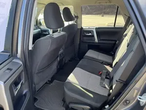 SR5 Toyota Runner 2015 - Product Image 3