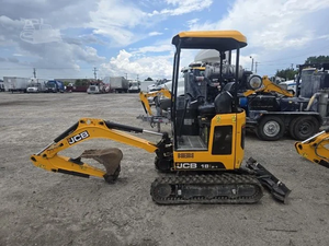 Miniexcavadora JCB 18Z-1 T3 con giro de cola cero y orugas compactas - Product Image 6