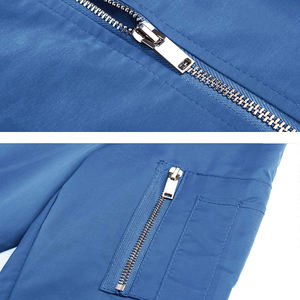 Bomber léger pour hommes avec taille et poignets ajustés veste slim imperméable à manches longues avec poches et fermeture éclair - Product Image 6