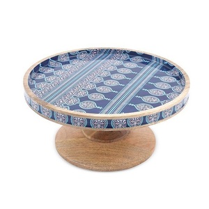 Présentoir à gâteaux en métal et bois de créateur attrayant pour le service de gâteaux de célébration de mariage et d'anniversaire avec une qualité durable - Product Image 5
