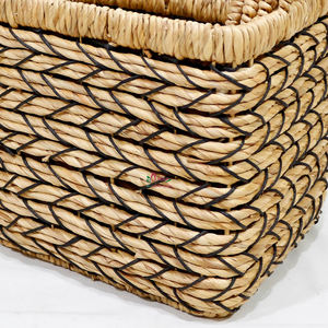 Panier de rangement en jacinthe d'eau tissé à la main pour l'organisation et la décoration de la maison et du bureau - Product Image 3