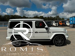 Mercedes-Benz Classe G SUV Euro VI Benzina Bianco 5 Posti Fari a LED Motore Turbo Trasmissione Automatica Pneumatici R21 - Product Image 4