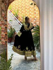 ROBE KUCHI Afghane AVEC ROBE TRIBALE TRADITIONNELLE BRODÉE MAIN pour FEMMES ROBE FESTIVAL KUCHI AFGHAN CULTURE PASHTUN - Product Image 2