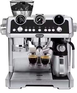 Comprar ahora Nueva máquina de café espresso La Specialista Maestro con LatteCrema Espumador de leche automático de acero inoxidable - Product Image 1