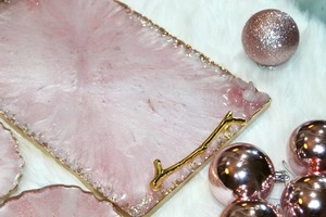 Bandeja de Resina Hecha a Mano de Alta Calidad, Diseño Personalizable, Patrón Floral, Elegante Organizador de Cocina para Servir Aperitivos y Bebidas, Incluye - Product Image 2