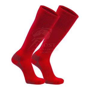 Chaussettes de sport durables avec tissu doux et respirant, parfaites pour les hommes et les femmes, idéales pour l'entraînement et l'exercice. - Product Image 3