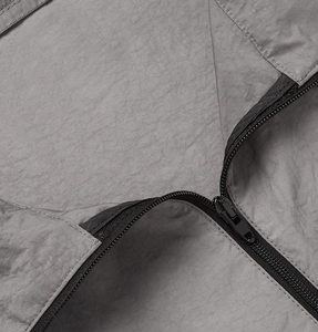 Chaqueta cortavientos de verano personalizada, venta al por mayor, chaqueta ligera transpirable de alta calidad para exteriores con contraste de colores - Product Image 4