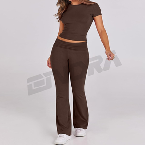 Nueva Camiseta de cuello redondo con pantalones acampanados de tiro bajo, conjunto de ropa de calle elegante, ropa de salón elegante y cómoda, perfecta para un ambiente informal diario - Product Image 6