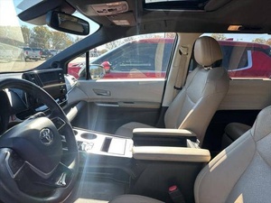 Toyota S.ienna limitedd 2021 d'occasion - Product Image 5