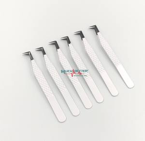 Pince à cils 90 degrés en acier inoxydable avec pointe noire et pointe en fibre blanche - Product Image 1