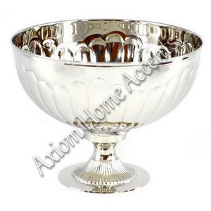 Elegante cuenco para servir frutas de latón hecho a mano elegante plata decoración del hogar diseño exclusivo para cocina comedor-Axiom acentos para el hogar - Product Image 1