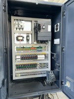 Centre d'usinage vertical CNC haute précision VMC1370 3 axes avec guidage linéaire, commande FANUC, broche BT40