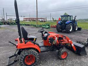 Compre a Bajo Precio el Mini Tractor Compacto Kioti CS2510 --CS2520 con Cargador Frontal, 25HP, Diésel, 4x4, Tractor Agrícola en Venta - Product Image 2