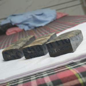 Blocs de corne de buffle de qualité exceptionnelle pour des poignées de couteau durables - Product Image 2