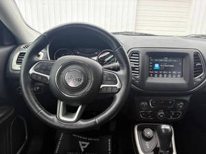 Mejor Auto Usado 2018 Jeep Compass Latitude LHD - Product Image 2