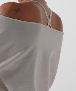 เสื้อสเวตเชิ้ตคอกลมสีสันตัดกันสไตล์ลำลองสำหรับผู้หญิง เสื้อสเวตเชิ้ตแขนยาวแบบสวมหัวสำหรับฤดูหนาว ดีไซน์ถักนิตติ้ง - Product Image 3