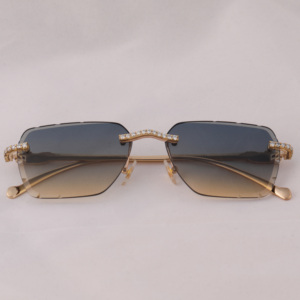 Lunettes de soleil marron unisexe serties de diamants en moissanite / Idéal pour un usage quotidien Lunettes de créateur - Product Image 5