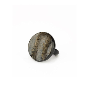 Bagues rondes en corne de buffle pour femmes et hommes, style religieux rayé noir et marron, accessoire captivant par saniya handicraft - Product Image 3