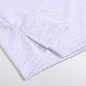 Maillot de basket-ball personnalisé en tissu maillé de haute qualité, séchage rapide, léger, couleurs d'équipe pour adultes - Product Image 6