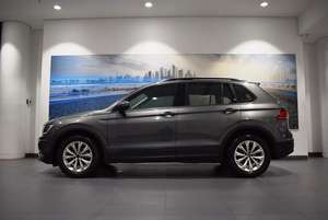Volkswagen Tiguan 1.4TSI Trendline 2018 Económico con Volante a la Izquierda/Derecha - Product Image 4